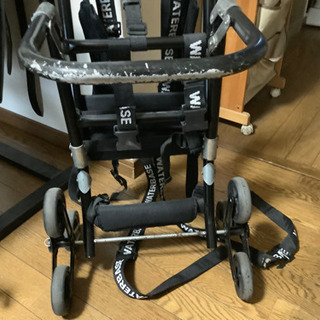 ローラ付き背負子 waterbase