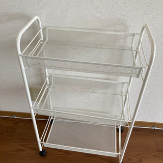 【受付終了】IKEAのキャスター付ワゴン