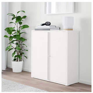 キャビネット　鍵付き扉　IKEAの画像