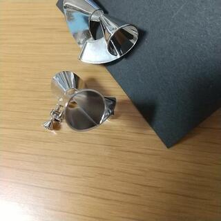 個性的イヤリングの画像