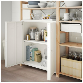 キャビネット　鍵付き扉　IKEA　２の画像