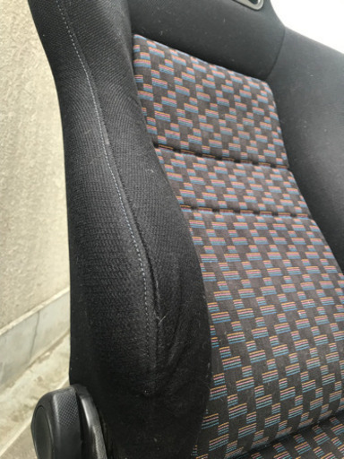中古レカロシート　