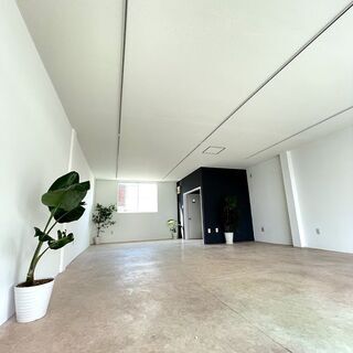 即入居可!!テナント募集!バイパスそば亀田☆外観内装共全面改装済 - レンタルオフィス