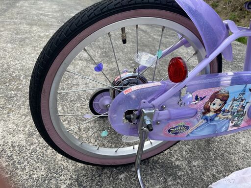 (受け渡し希望者有り）値下げ！女の子向け自転車・ヘルメット