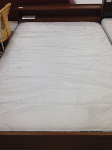 取りに来れる方限定！UNICOのダブルベッドです！