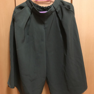 レディース GU ワイドパンツ ガウチョ カーキ色 Mサイズ