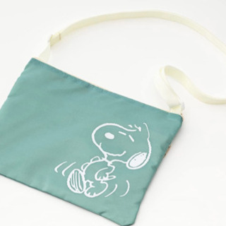 日経ウーマン　8月号　付録付きの画像