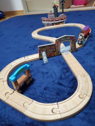 トーマスと花火でお祝いセット