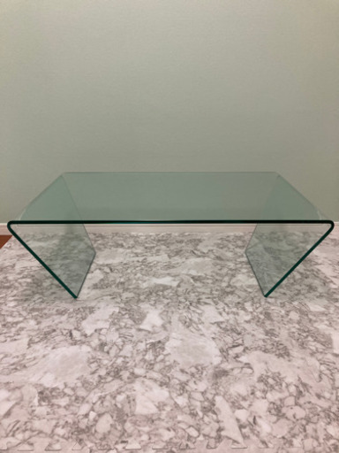 モーダエンカーサ ガラスセンターテーブル