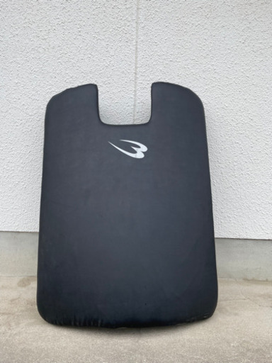 ボディメーカーのビッグミット！！　空手、格闘技、ストレス発散！
