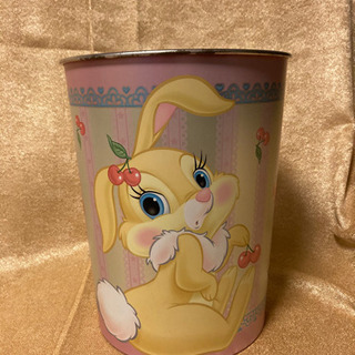ディズニー　レトロスチール缶