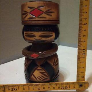 ３点 アイヌ 木彫り 民芸品  面 ＆ 人形 ＆ 茶さじの画像