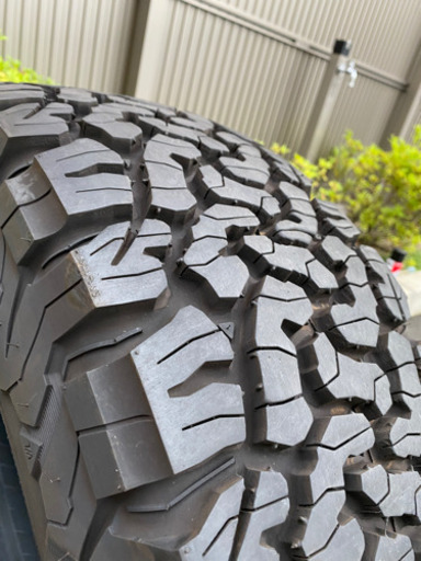 グッドリッチ 265 70 17