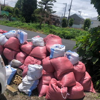 土と砂利が混ざってますが、いる方いたらどうぞ！の画像