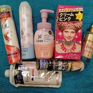 イモタニコスメボックスおまけ付きお譲りいたします。の画像