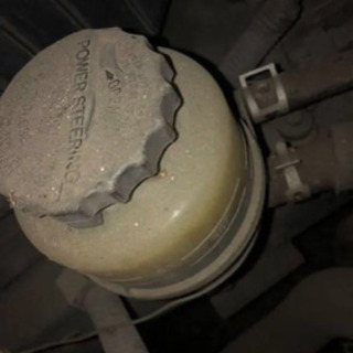 100系 チェイサー パワステポンプ パワステタンクの画像