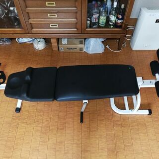 健康器具　背骨、腰けん引器具　整形外科にあるけん引の簡易版