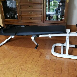 健康器具　背骨、腰けん引器具　整形外科にあるけん引の簡易版の画像