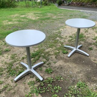 残り１台◆丸テーブル　カフェテーブル