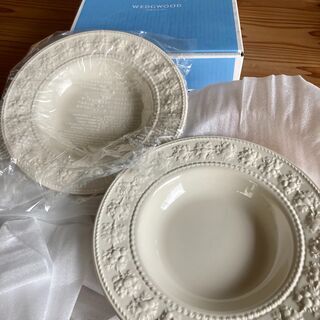 【新品・未使用】ウェッジウッド・スープ皿２枚組（フェスティビティ...
