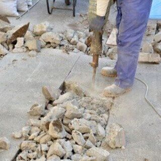 『現場職＝男の職場』はもう古い！？男女活躍の解体作業員【週1～OK！直行直帰可能で日給1万1千円～】の画像