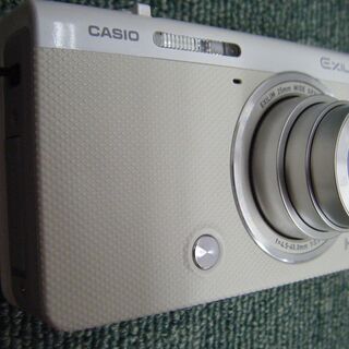 カシオ　デジタルカメラ　EX-ZR50　中古品の画像