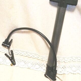 携帯 コンパクト 軽量！ 自動車、バイク、自転車 など 空気入れ...