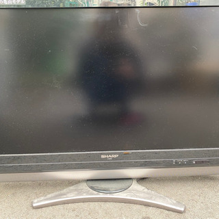 SHARP 2009年製　32型テレビ　カード付　通電ok