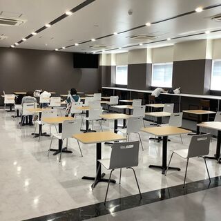 【しんどいですけど、高収入！】     商品の仕分け in 大阪   / 【Hard work but high income】Product sorting in Osakaの画像
