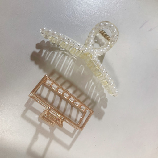 未使用髪留め 2個セット ヘアクリップ バレッタ 人気
