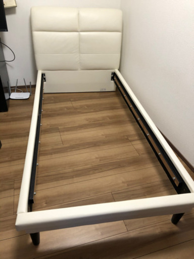 大塚家具　シングルベッドフレーム