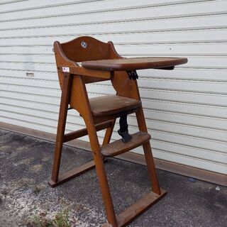 お子さま用テーブル　決まりました