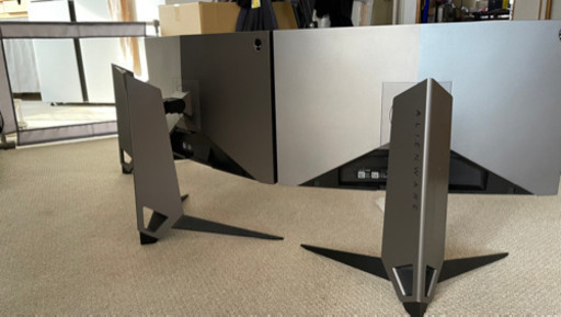 Alienware 25インチモニター240Hzトリプルディスプレイ　ゲーミング