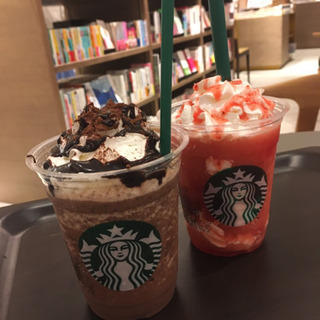 週末にご飯一緒に行ける方募集してます笑