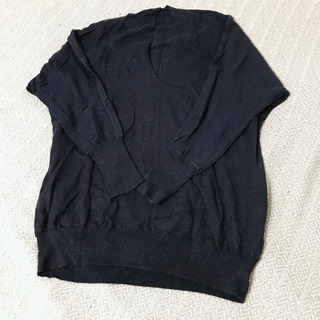 【8/30まで】ネイビーのニット【中古品】