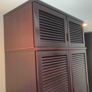 着物用の箪笥の画像