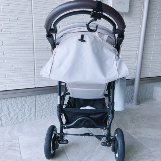 エアバギー  超美品　エアバギー芦屋本店　芦屋限定カラー　カスタムモデル　ココブレーキ　バニラブラン
