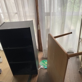 テーブル、収納あげます