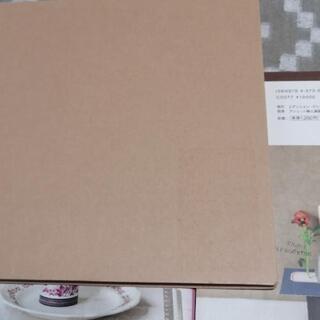 スクラップ＆コラージュの本とスクラップブックの画像