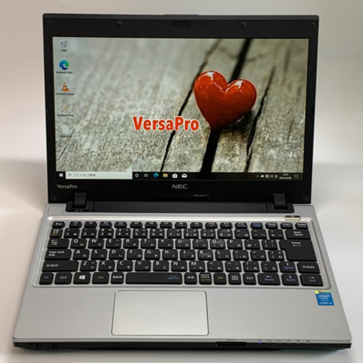 13.3型コンパクトなビジネスノート 新品液晶パネル Core i5 SSD MicrosoftOfficeライセンス認証済!!