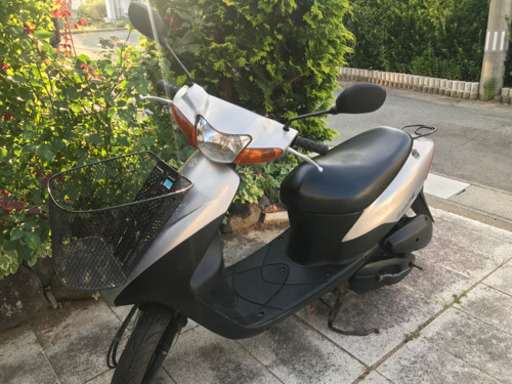 原付スクーター　50cc スズキ　レッツ2 メットイン