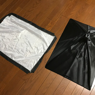 無料　撮影用　照明機材　ライトボックス