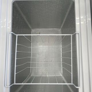 【リサイクルショップ　ピカソ　小松原】上開き電気冷凍庫  2018年製   60L Abitelax ACF-603Cの画像