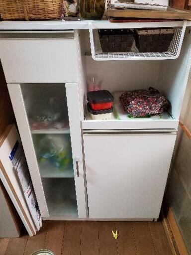 ニトリ食器棚