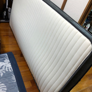 シングルベット売ります。