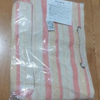 ショルダーバッグ、スポーツバッグ、リゾートバッグの画像