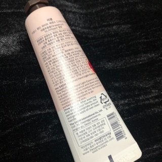 the SAEM ハンドライトエッセンス　韓国コスメの画像