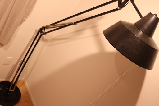 HERMOSA MARTTI FLLOR LAMP