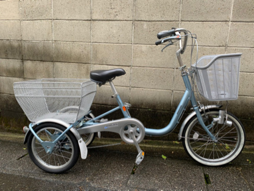 【三輪自転車】ブリヂストンワゴン　3段変速付き　（定価8.9万円）ほぼ未使用　かなり美品❗️若林自転車　膳所　SALE❗️