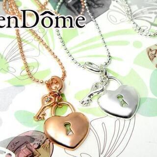 【値下げしました】【新品】鍵&ハートモチーフネックレス◆スワロフ...